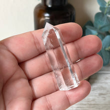 Load image into Gallery viewer, Mini Clear Quartz Tower
