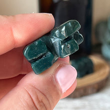 Load image into Gallery viewer, Mini Moss Agate Bear
