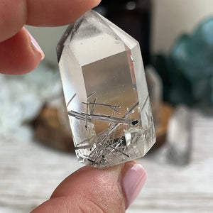 Titanium Inclusion Quartz Tower