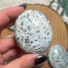 Load image into Gallery viewer, Kiwi Jasper Palmstone
