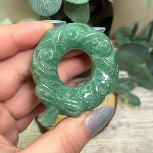 AKindHoliday: Green Aventurine Wreath