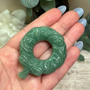 AKindHoliday: Green Aventurine Wreath