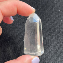Load image into Gallery viewer, Small Phantom Quartz Tower
