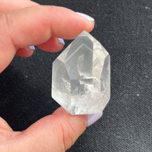 Load image into Gallery viewer, Small Phantom Quartz Tower

