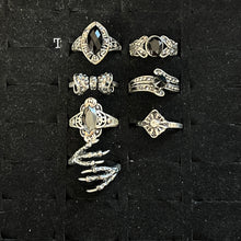 Load image into Gallery viewer, Sample: Metal Gothic Ring Set
