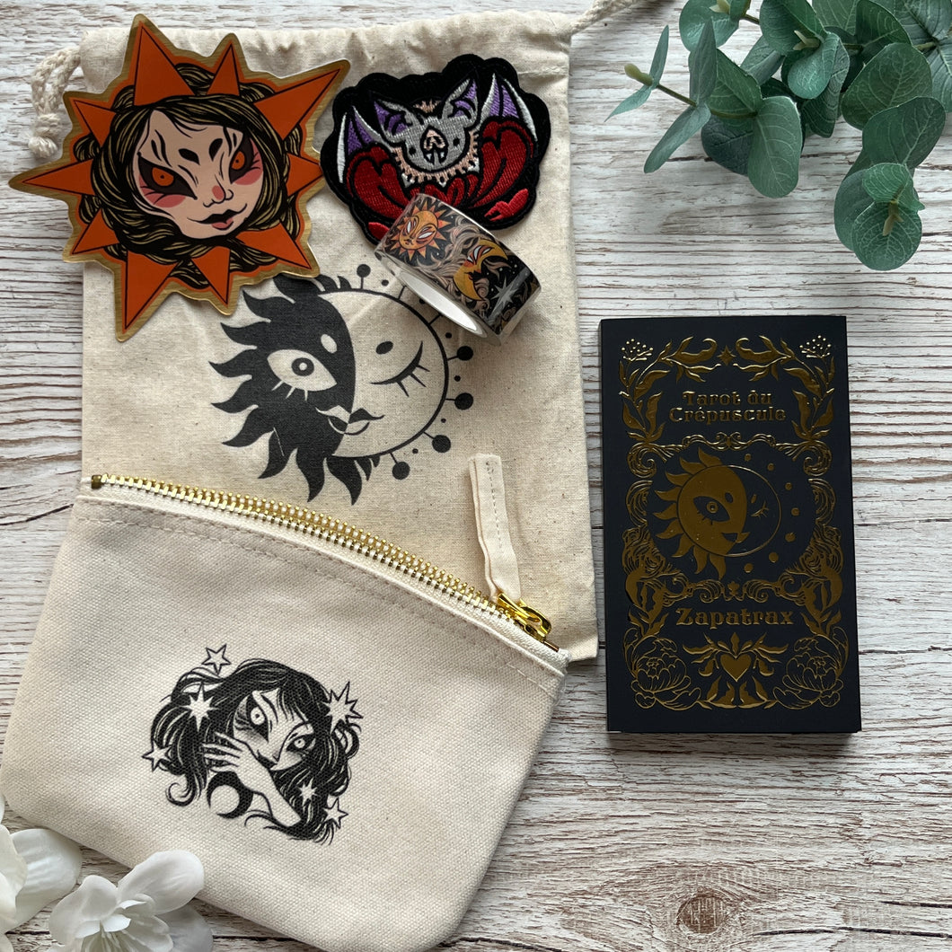 Jasmine's Chiffonjé: LE Kickstarter Tarot du crépuscule - Zapatrax