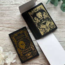 Load image into Gallery viewer, Jasmine&#39;s Chiffonjé: LE Kickstarter Tarot du crépuscule - Zapatrax

