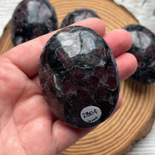 Load image into Gallery viewer, Arfvedsonite Garnet Palmstone
