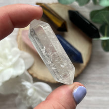 Load image into Gallery viewer, Clear Quartz: Double Termination (DT)

