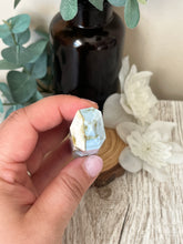 Load image into Gallery viewer, Owyhee Opal Tower
