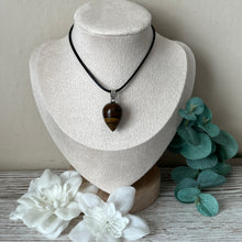 Load image into Gallery viewer, Tigers Eye Drop Pendant
