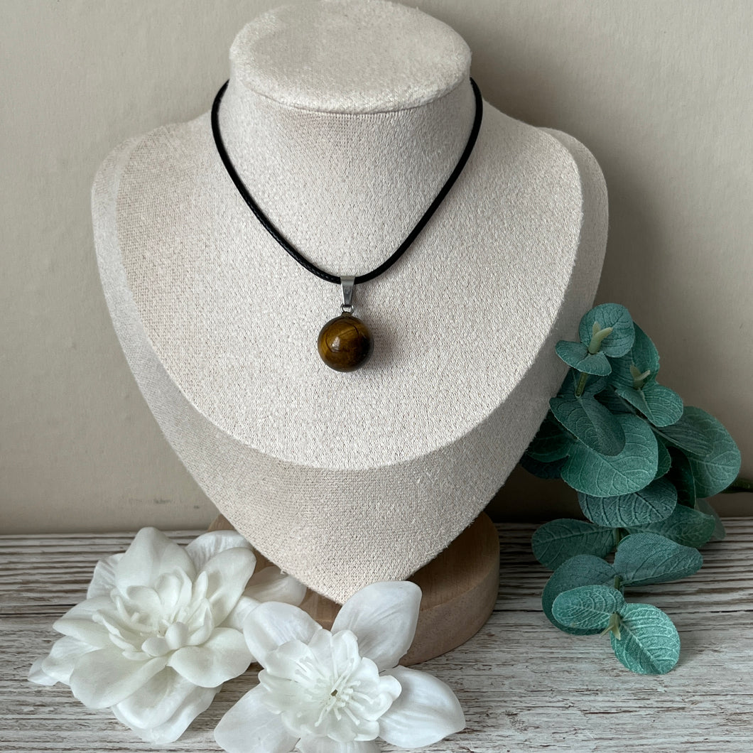 Tigers Eye Round Pendant