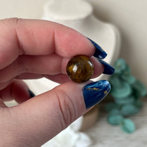 Tigers Eye Round Pendant