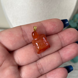 Carnelian Turtle Pendant
