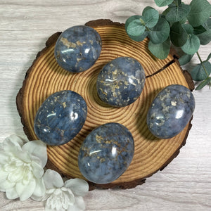 Blue Opal Palmstone