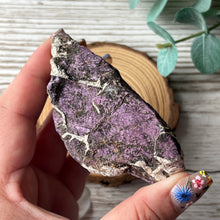 Load image into Gallery viewer, Raw Specimen: Purpurite K
