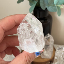 Load image into Gallery viewer, Smaller Crackle Quartz Towers
