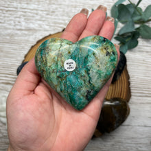 Load image into Gallery viewer, Hearts: Mix Minerals

