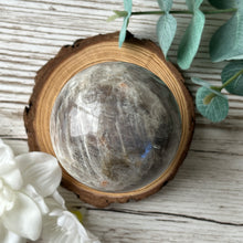 Load image into Gallery viewer, Belomorite Sphere B
