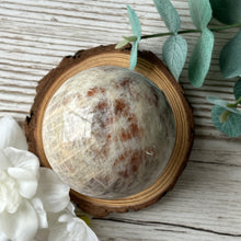 Load image into Gallery viewer, Belomorite Sphere C
