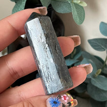 Load image into Gallery viewer, Blue Kyanite Tower (AGrade)
