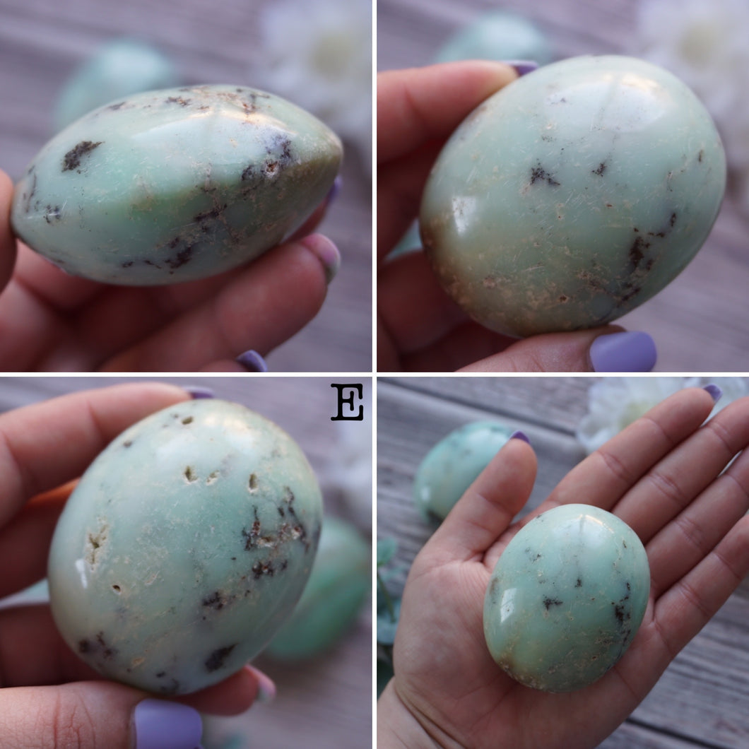 Green Chrysoprase Palmstone
