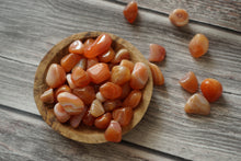 Load image into Gallery viewer, Peach Agate Tumble
