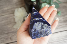 Load image into Gallery viewer, Semi-Polished Sodalite A
