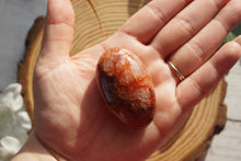 Load image into Gallery viewer, Fire Quartz Palmstone D
