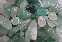 Load image into Gallery viewer, Green Aventurine Chips (50g)
