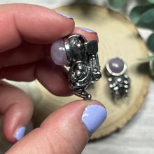 Load image into Gallery viewer, Kunzite Metal Astronaut Pendant
