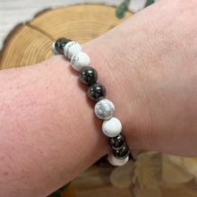 Load image into Gallery viewer, Howlite-Hematite Compliments Bracelet

