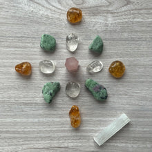 Load image into Gallery viewer, Crystal Grid Set: LOVE
